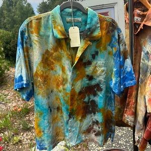Tommy Bahama linen Upcycle Ice Dyed button down Shirt by Allison Backman Size L